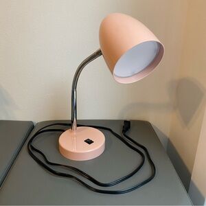 Intertek Desk Lamp Flexible Gooseneck Adjustable Nightstand Light Blush Pink